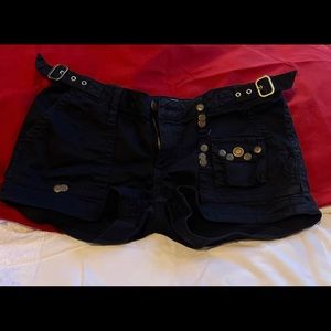 Robins Jeans black shorts size 28